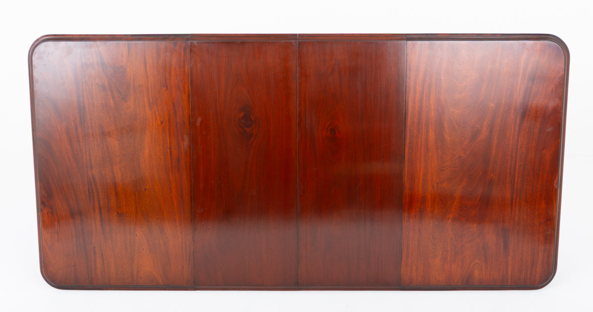 Victorian Mahogany 2 Leaf Extending Dining Table