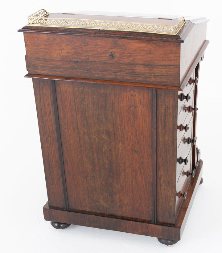 William IV Rosewood Davenport
