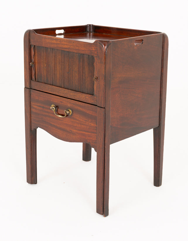 Georgian Mahogany Bedside Cabinet