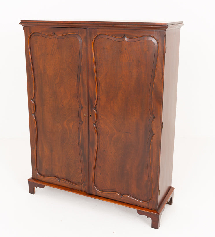 Georgian Mahogany 2 Door Hall Cabinet