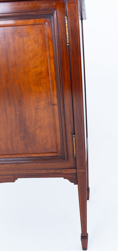 Sheraton Revival Mahogany 2 Door Side Cabinet