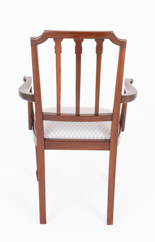 Set of 10 (8+2) Mahogany Hepplewhite Style Dining Chairs