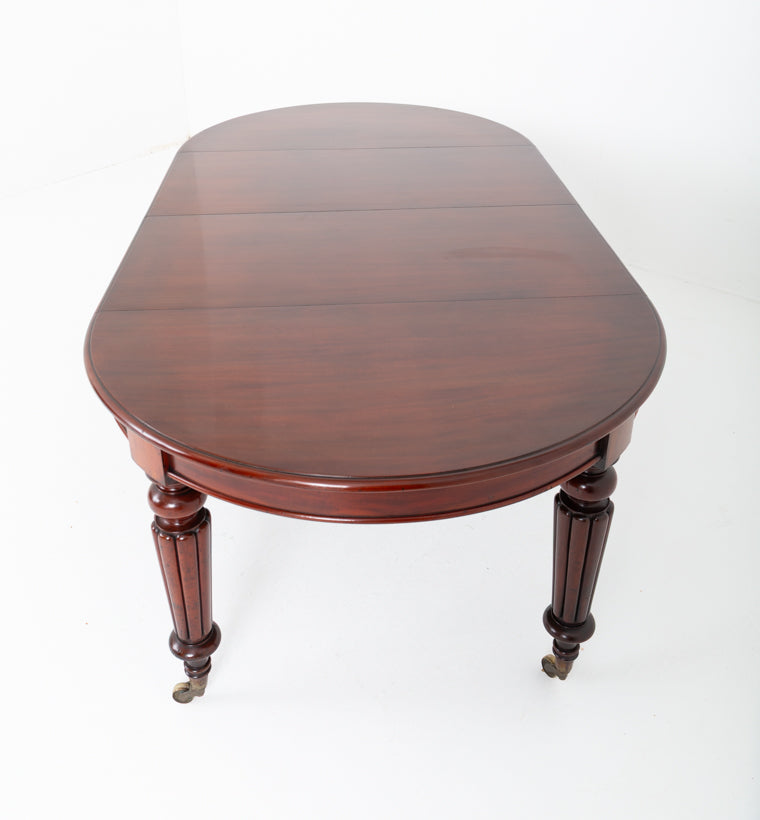 Mahogany William IV Circular Extending Dining Table