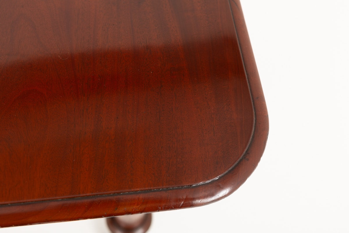 Victorian Mahogany Extending Dining Table