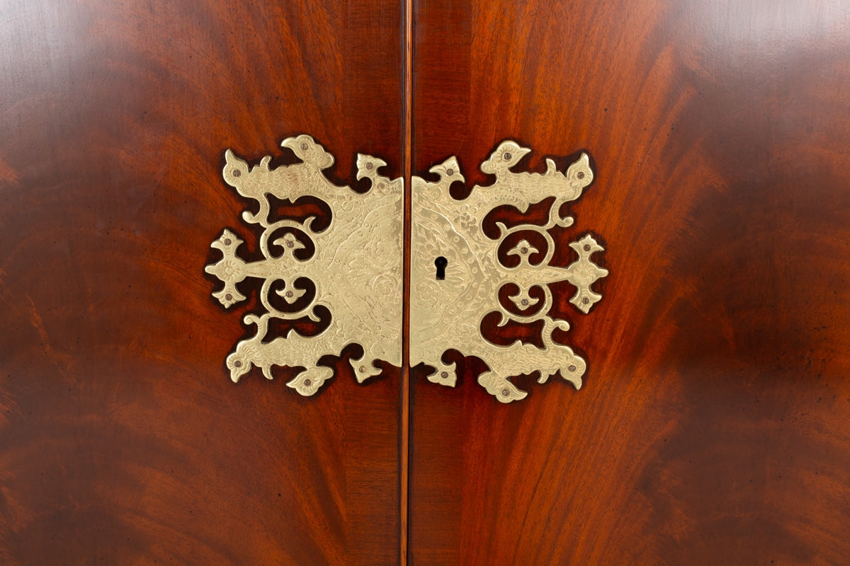 Queen Anne Style Mahogany Cocktail Cabinet