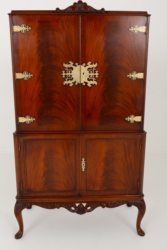 Queen Anne Style Mahogany Cocktail Cabinet