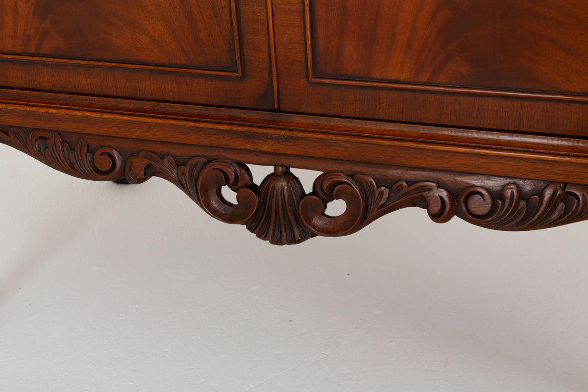 Queen Anne Style Mahogany Cocktail Cabinet