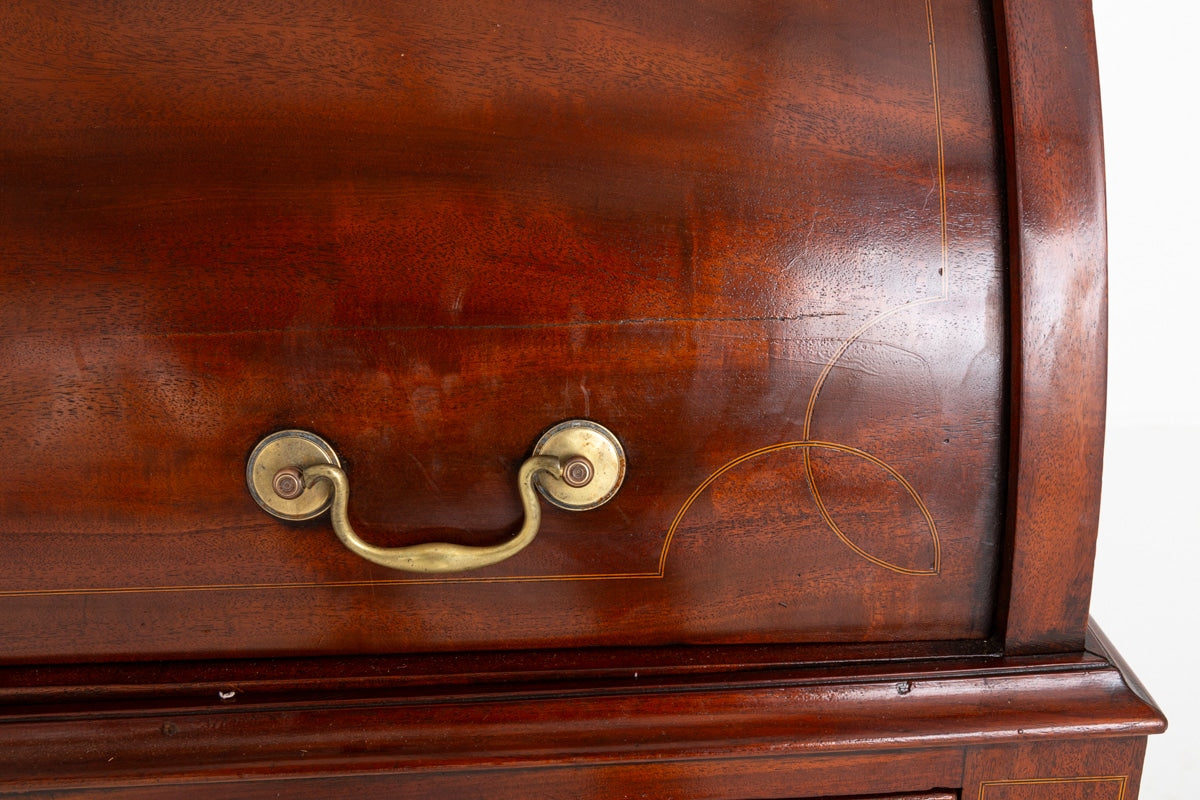Superb Georgian Mahogany Cylinder Desk