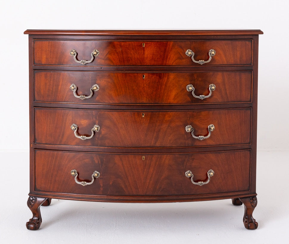 Mahogany Bow Front Chest of drawers.