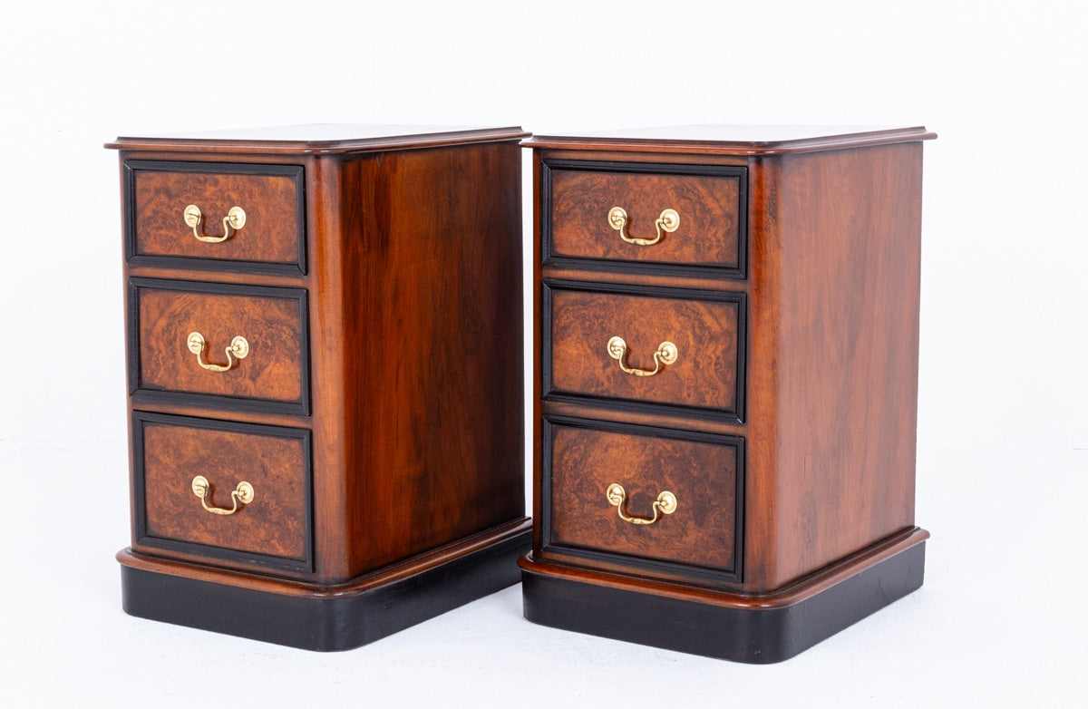 Pair of Good Quality Victorian Burr Walnut Bedsides