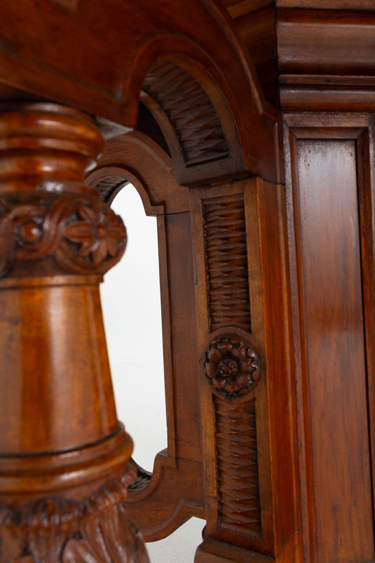 Amazing French Burr Oak and Walnut Extending Dining Table.