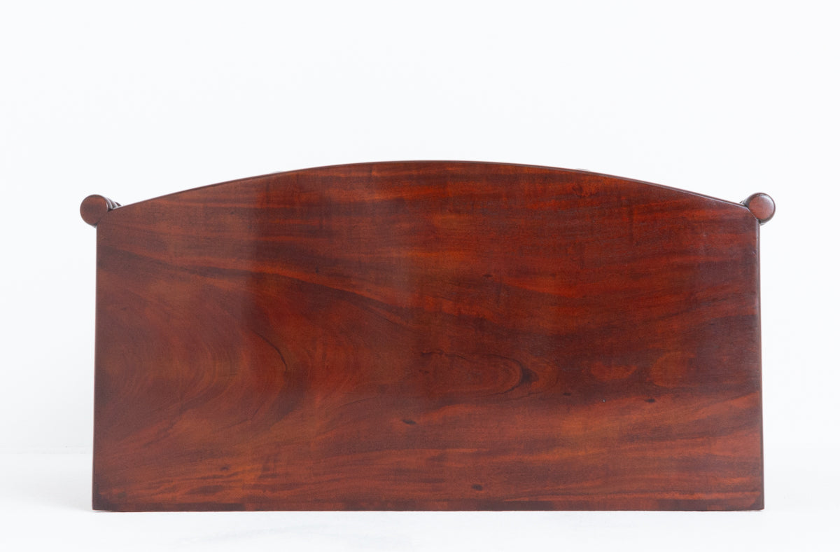 William IV Mahogany Bow Chest of Drawers