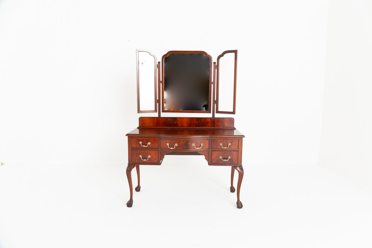 Mahogany Chippendale Style Dressing Table.
