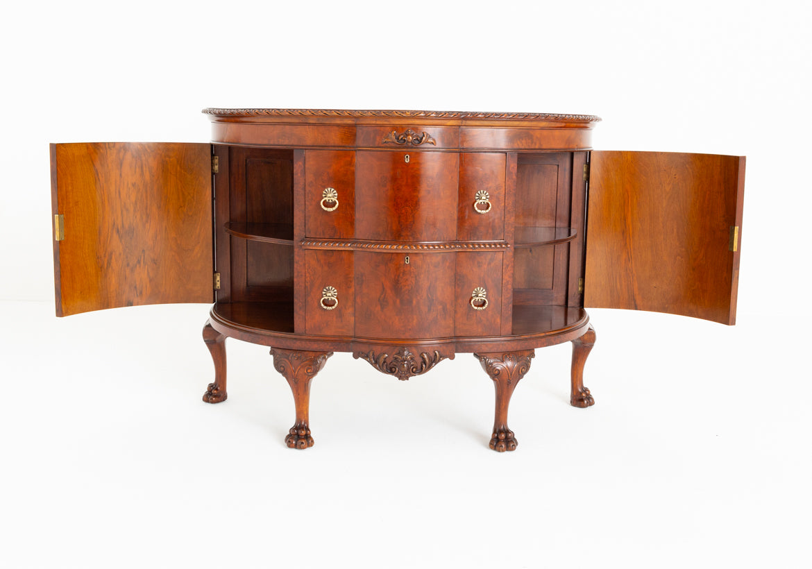 Good Quality Walnut Chippendale Style Side Cabinet