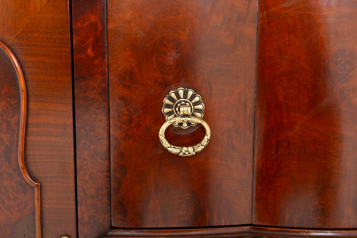 Good Quality Walnut Chippendale Style Side Cabinet