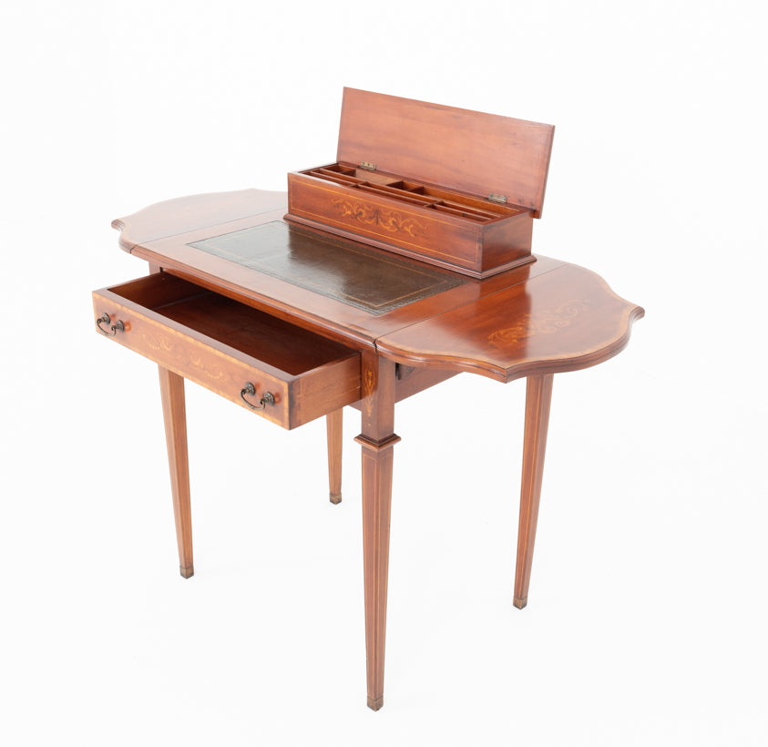 Pretty Sheraton Revival Mahogany Ladies Writing Table