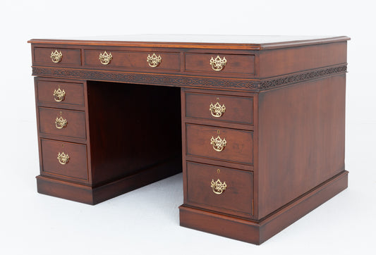 Georgian Revival Mahogany Pedestal Desk