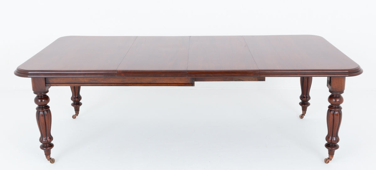 Victorian Style Mahogany Extending Dining Table