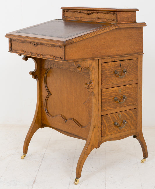 Oak Arts and Crafts Style Davenport