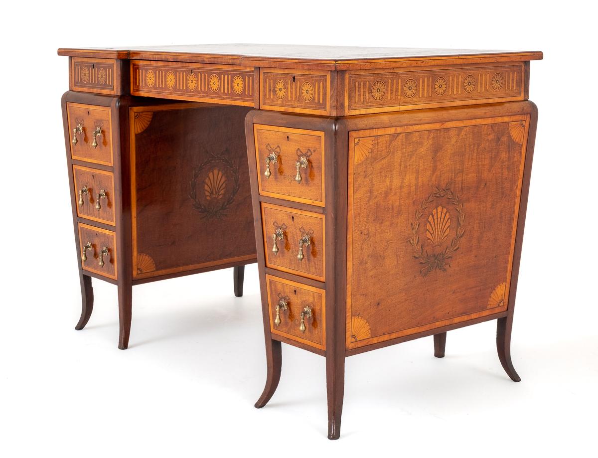 Pretty Mahogany Sheraton Revival Pedestal Desk