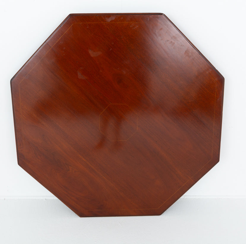 Large Victorian Mahogany Octagonal Centre / Dining Table