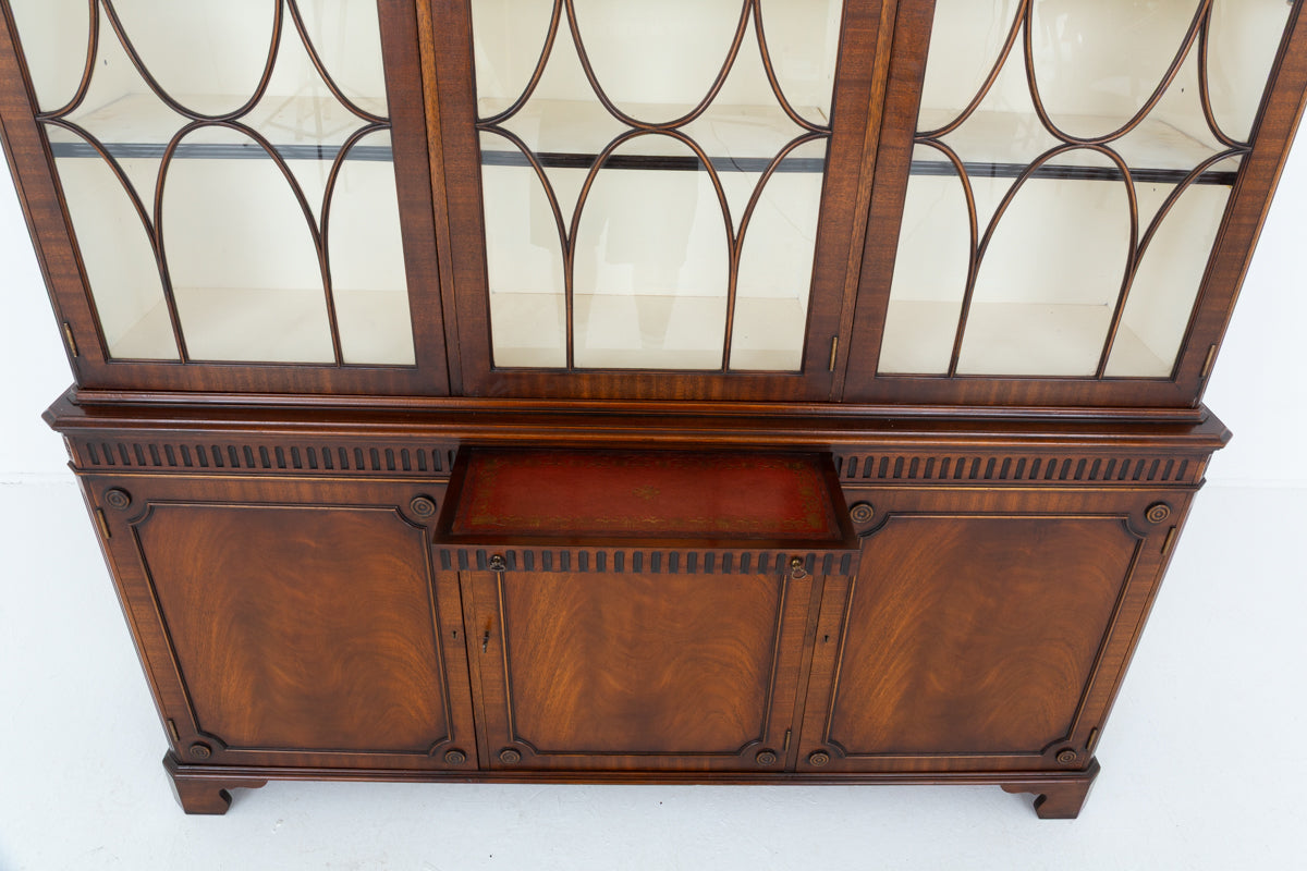 Mahogany Hepplewhite Style Bookcase