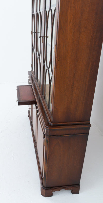 Mahogany Hepplewhite Style Bookcase