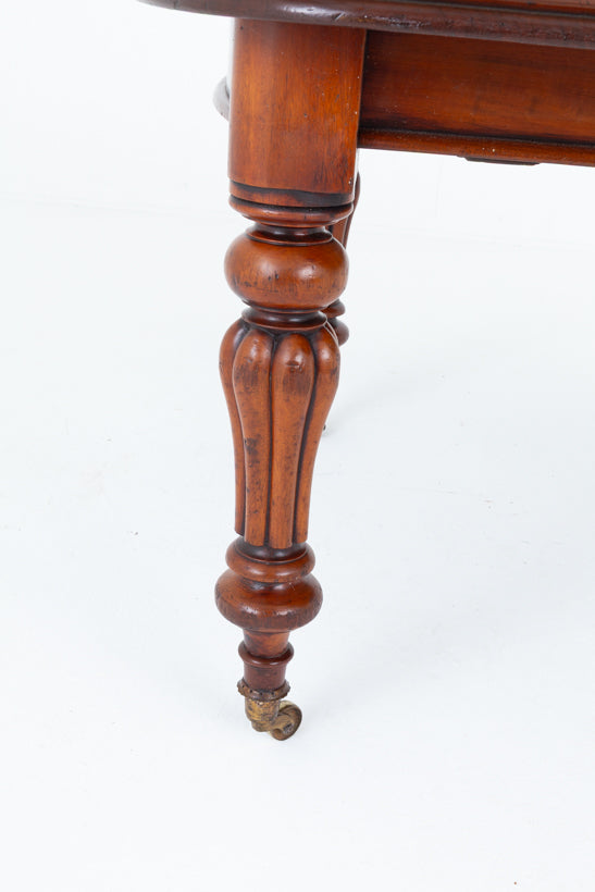 Early Victorian Mahogany Extending Dining Table with Fluted Legs