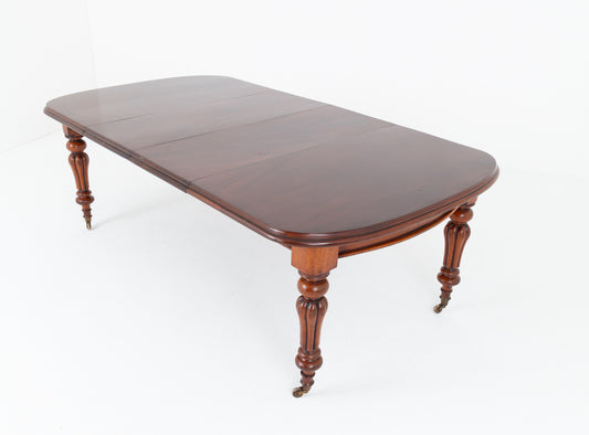 Early Victorian Mahogany Extending Dining Table with Fluted Legs