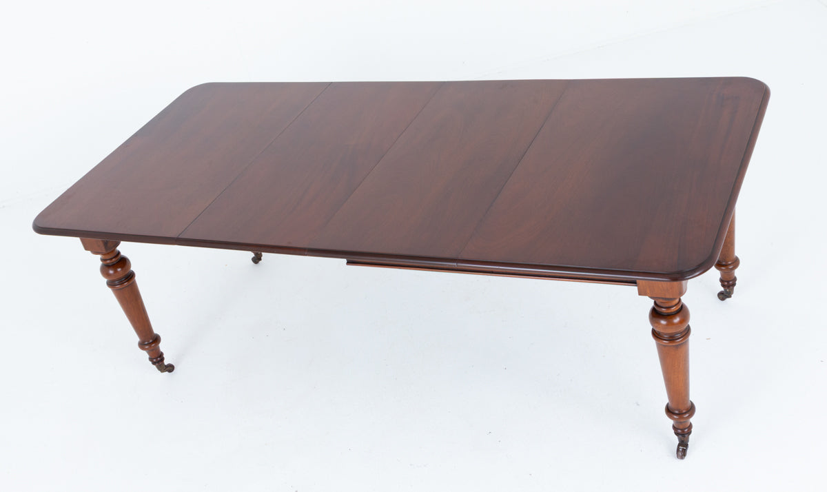 Victorian Mahogany 2 Leaf Extending Dining Table