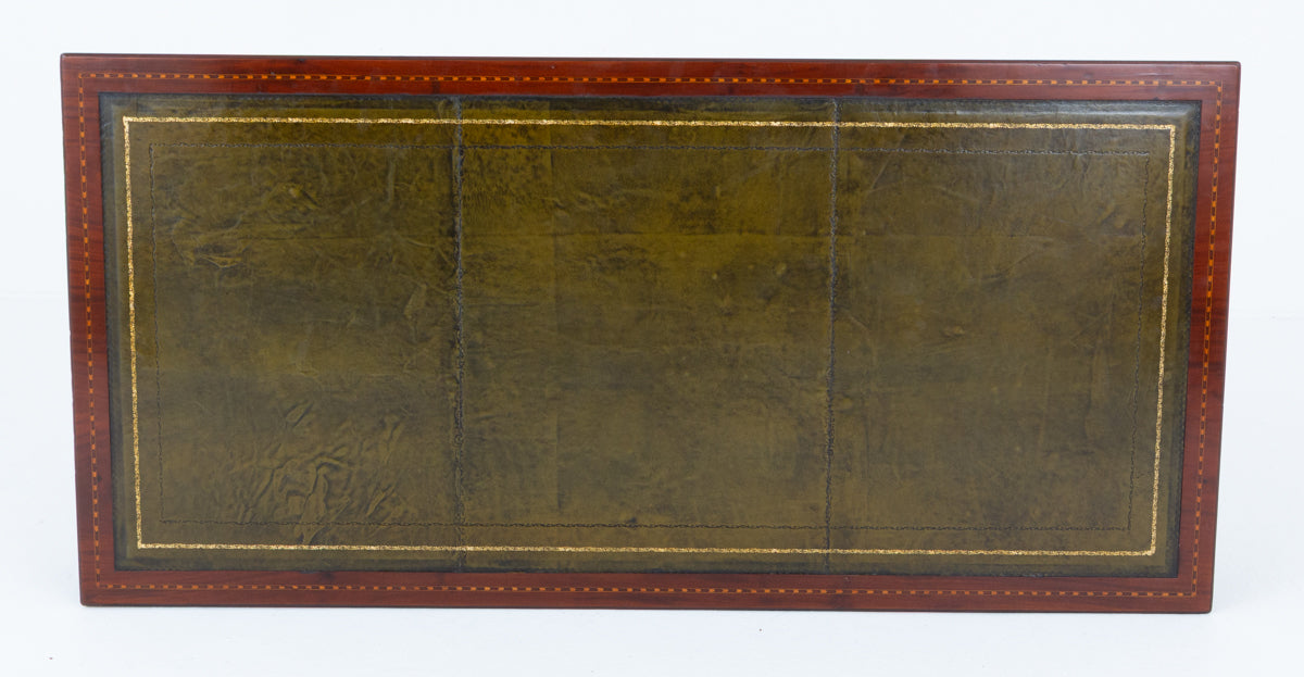 Georgian Period Mahogany 5 Drawer Writing Table