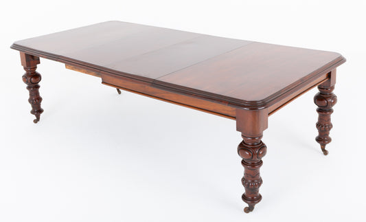 Victorian Mahogany 2 Leaf Extending Dining Table