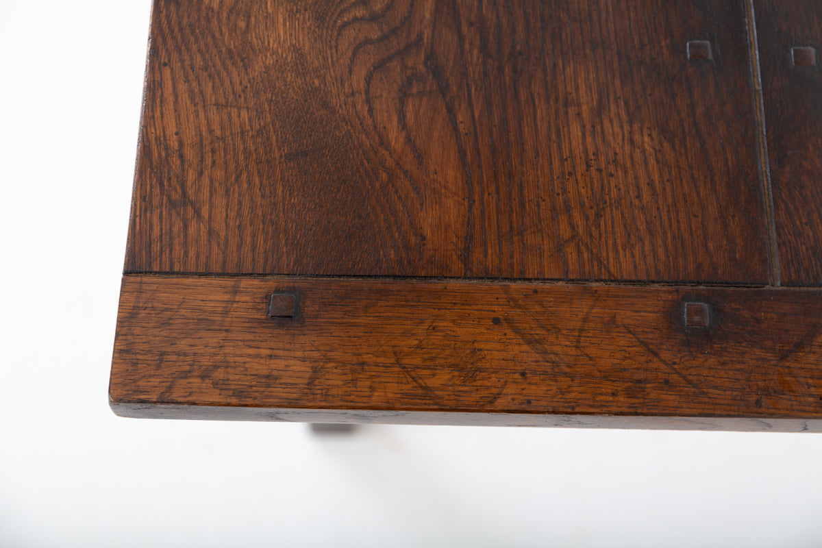 Rustic Oak Georgian Style Farmhouse Table