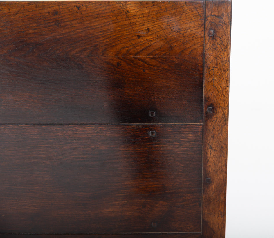 Rustic Oak Georgian Style Farmhouse Table