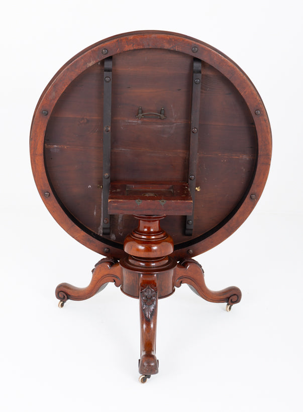 Victorian Mahogany Circular Dining Table