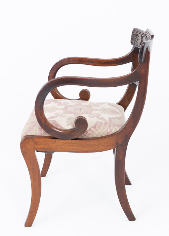 A Good Set of 8 Regency Mahogany Dining Chairs