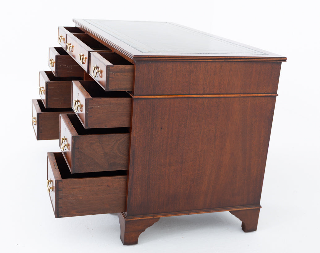 Georgian Revival Mahogany Desk