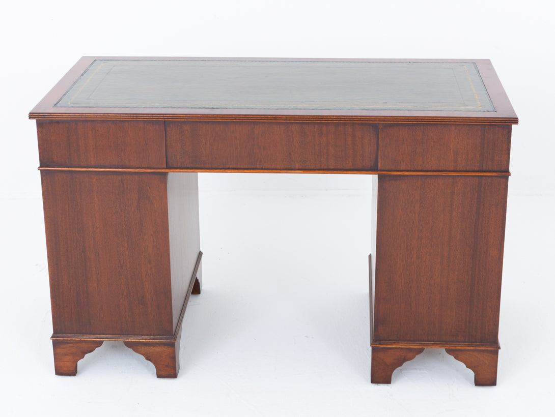 Georgian Revival Mahogany Desk