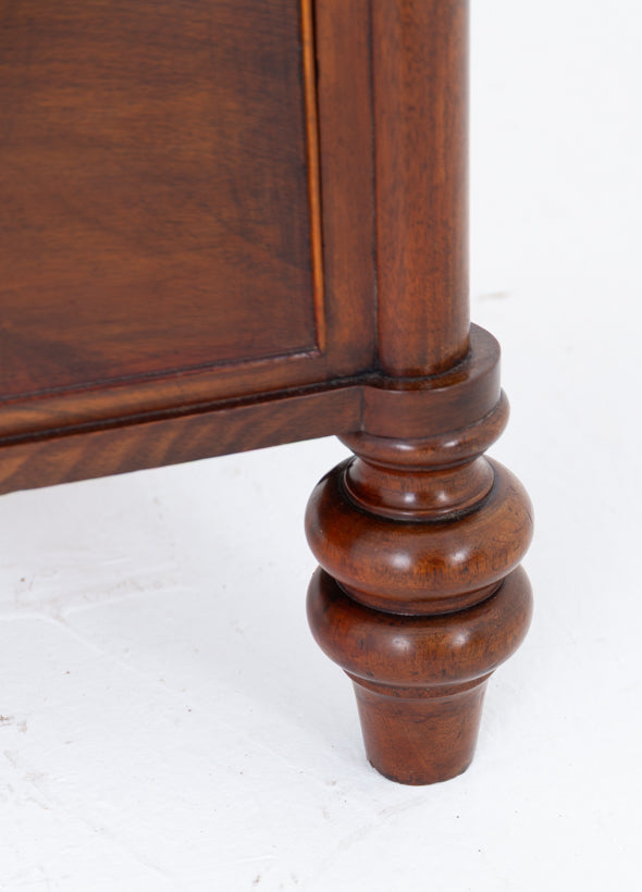 Victorian Mahogany Chest of Drawers
