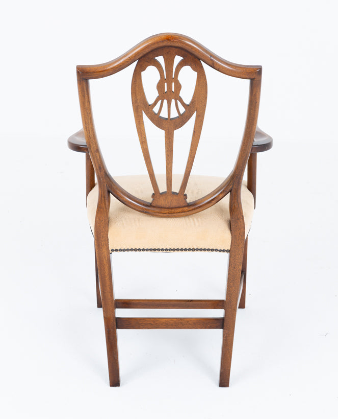 Set of 8 (6+2) Mahogany Hepplewhite Style Dining Chairs