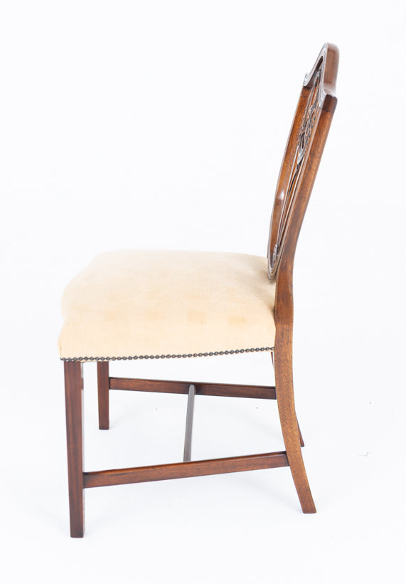 Set of 8 (6+2) Mahogany Hepplewhite Style Dining Chairs