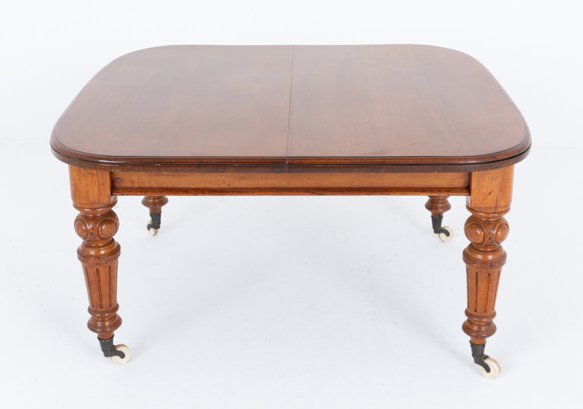 Blonde Oak Victorian Extending Dining Table