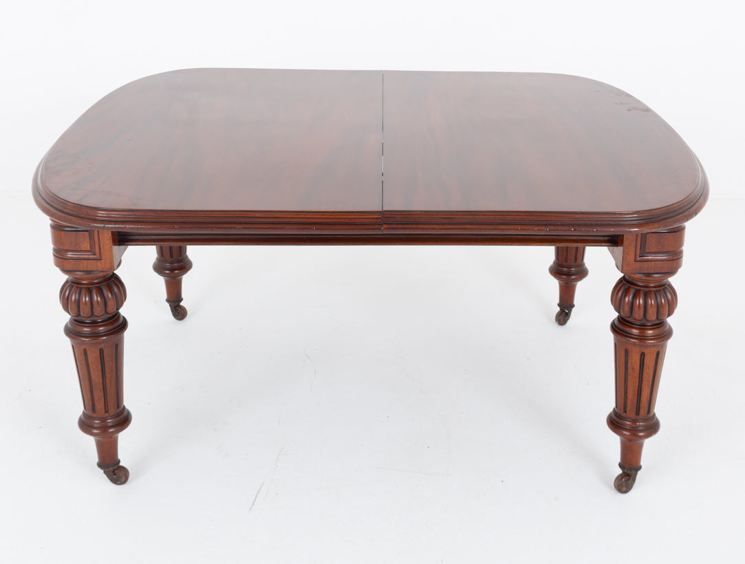 Victorian Mahogany Extending Dining Table