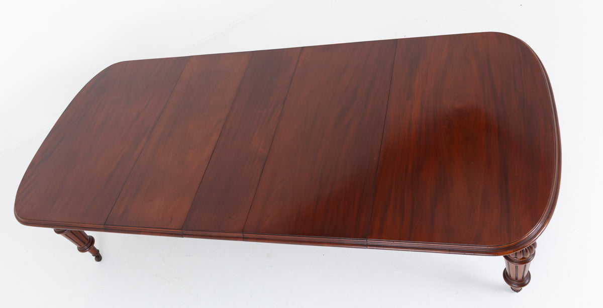 Victorian Mahogany Extending Dining Table
