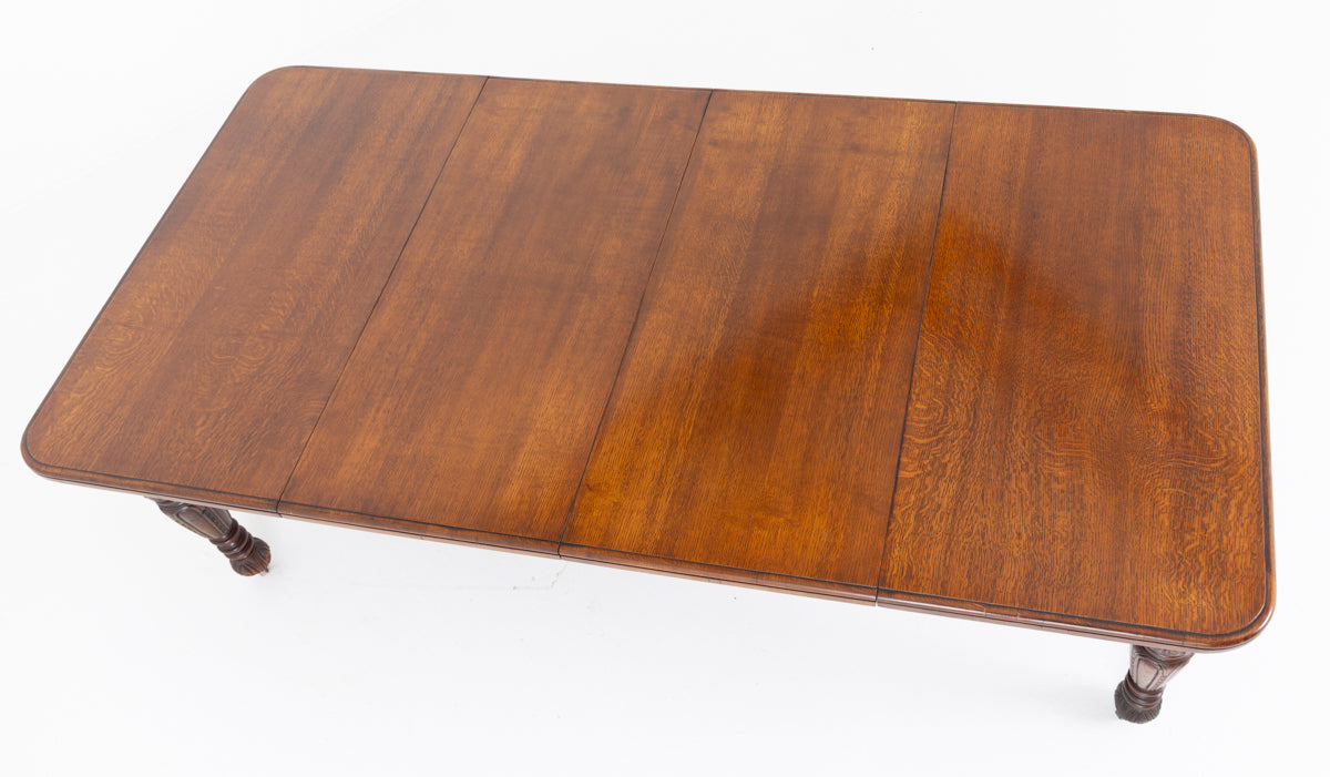 Victorian Oak 2 Leaf Extending Dining Table