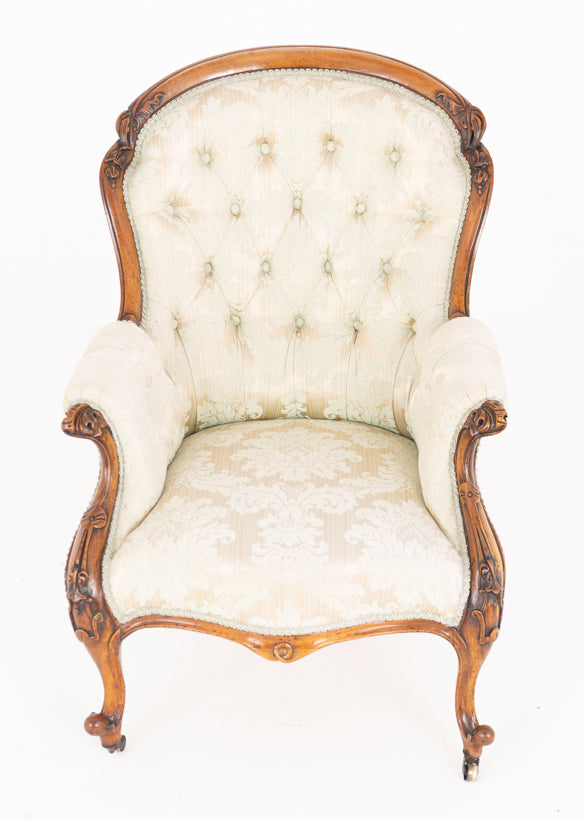 Victorian Mahogany Cabriole Leg Chair