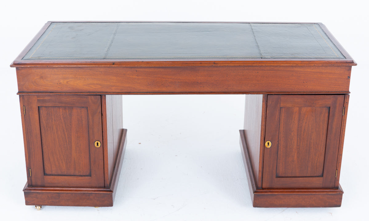 Victorian Mahogany Partners Desk