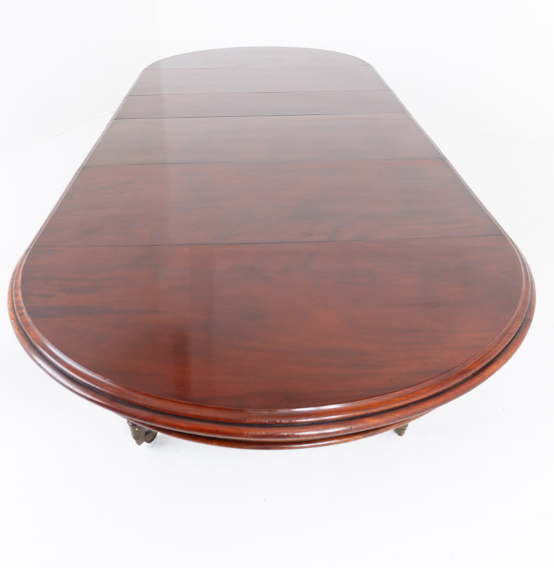 Large Victorian Mahogany Extending Dining Table