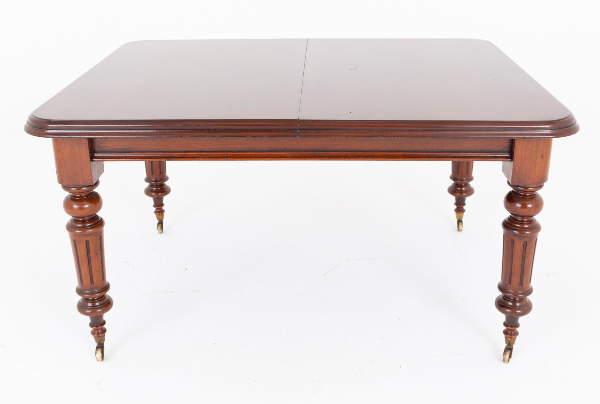 Victorian Mahogany Extending Dining Table