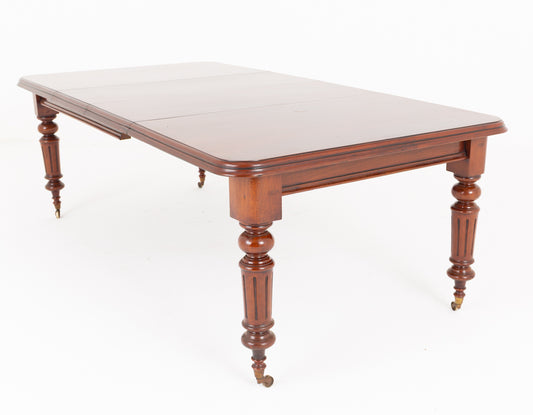 Victorian Mahogany Extending Dining Table